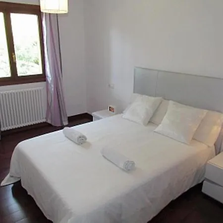 Villa Casa Paseo Platon, Very Close To The Beach, With Pool And Garden