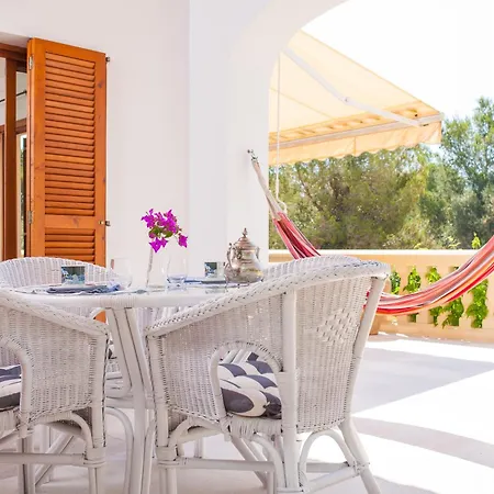 Casa Paseo Platon, Very Close To The Beach, With Pool And Garden Villa Cala Mandia (Mallorca)